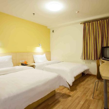 7Days Inn Huaihua Mayang Binhe Road Exterior foto