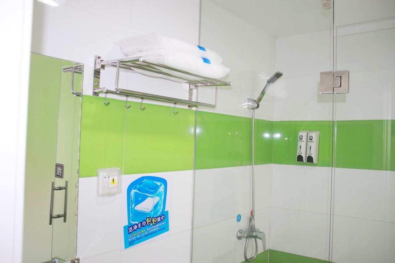7Days Inn Huaihua Mayang Binhe Road Exterior foto